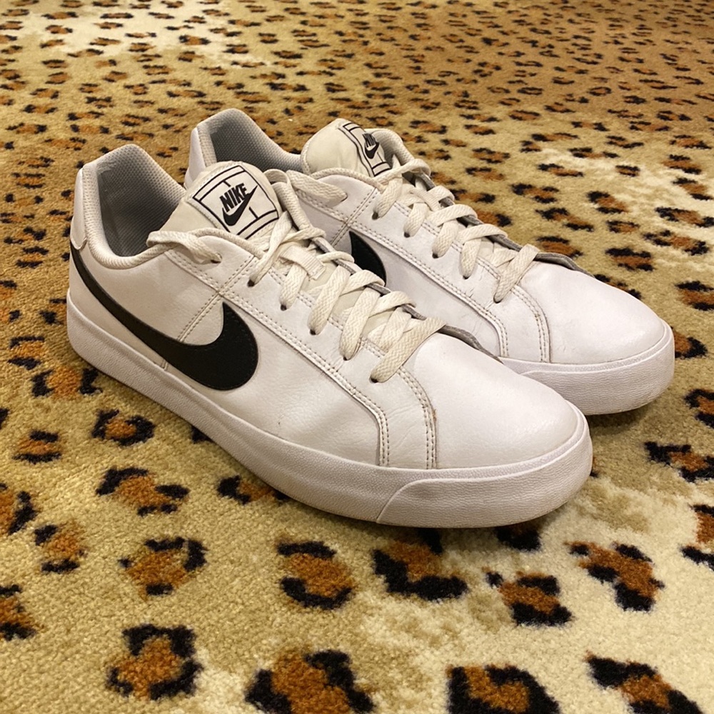 Nike sneaker - Picture 4 of 6